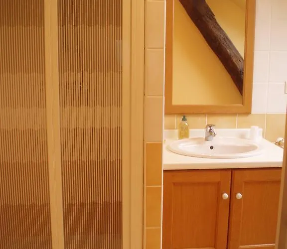 Oda ve Kahvaltı D'hotes De Froulay